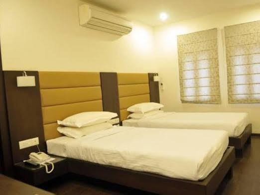 Treebo Trend Hotel Relax Inn Калькутта Экстерьер фото